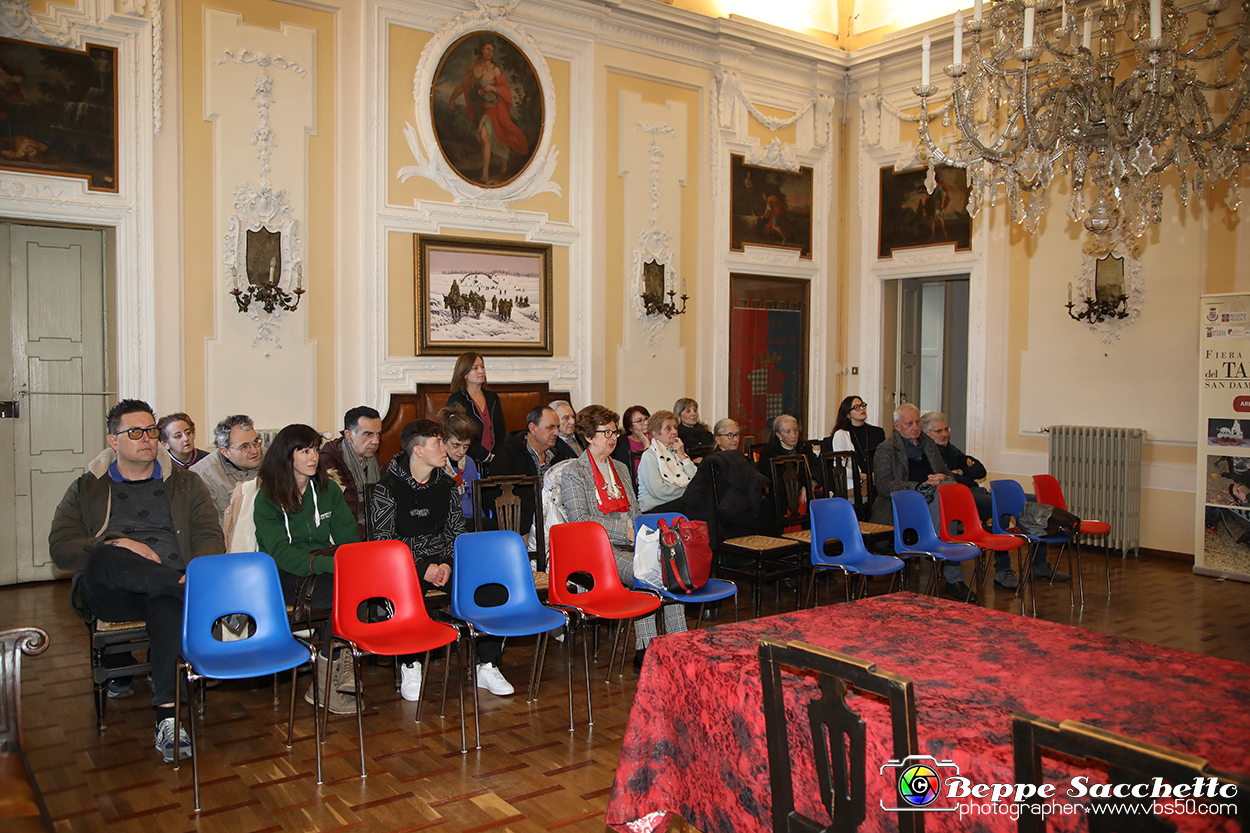 VBS_3784 - Incontro 'Il fumo di tabacco tra vecchi e nuovi stili di consumo'.jpg